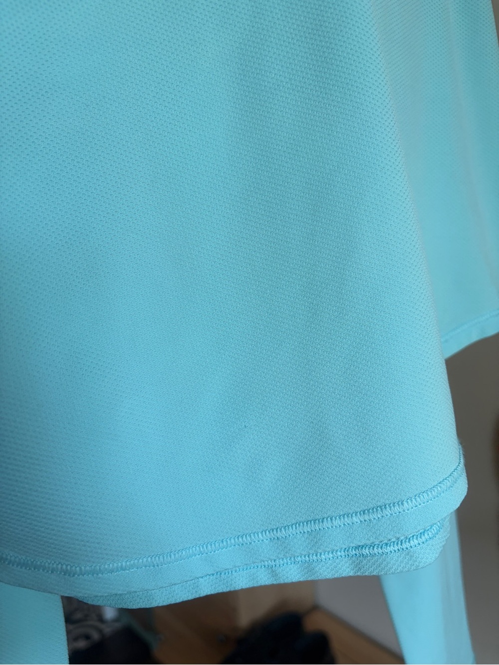 Lululemon Light Blue Long Sleeve Crewneck Running Top - Picture 13 of 14